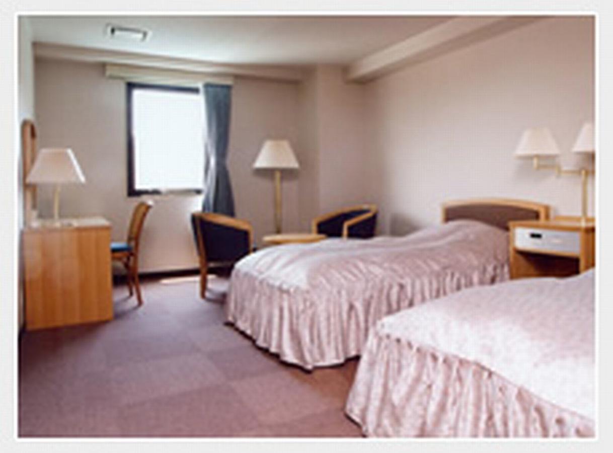 Business Hotel Masumi Sou Ikeda  Zewnętrze zdjęcie